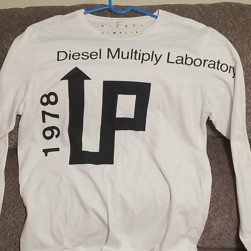 COPY - Diesel long sleeve Xl tshirt